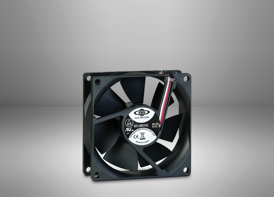 Silent 80mm case fan with 3pin connector. Bulk